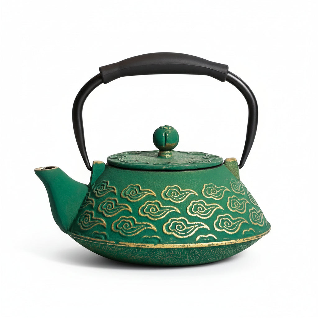 Théière Japonaise en Fonte Tetsubin Motifs Kumo 850ml