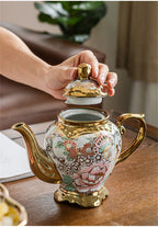 Théière Anglaise Dorée à Motifs Floraux Impériaux 900 ml