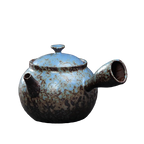 Théière japonaise en céramique bleue texturée 150 ml, style Kyusu